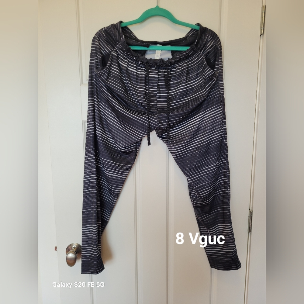 Lululemon Jet Crop